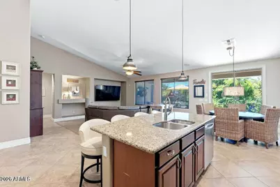 14395 W Port Royale Lane, Surprise, AZ 85379 - Photo 21