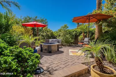 14395 W Port Royale Lane, Surprise, AZ 85379 - Photo 31