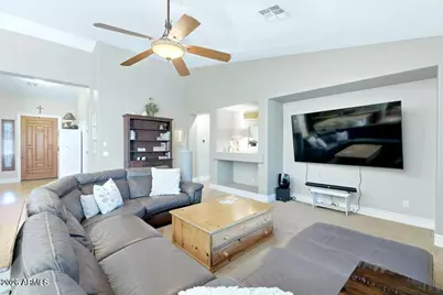 14395 W Port Royale Lane, Surprise, AZ 85379 - Photo 11