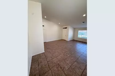4556 E Charleston Avenue, Phoenix, AZ 85032 - Photo 5