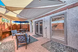 202 E Betty Elyse Ln, Phoenix, AZ 85022 - Photo 23