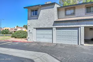 202 E Betty Elyse Ln, Phoenix, AZ 85022 - Photo 25