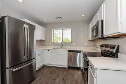 1101 E Desert Rose Trail, San Tan Valley, AZ 85143 - Photo 7