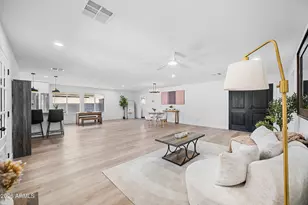 3934 W Glenaire Dr, Phoenix, AZ 85053 - Photo 25