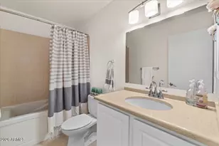 5525 E Thomas Rd, Phoenix, AZ 85018 - Photo 11