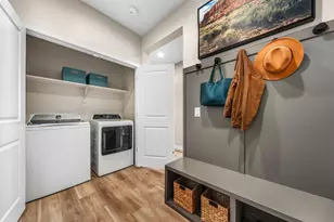 6112 S 47th Ln, Phoenix, AZ 85339 - Photo 5