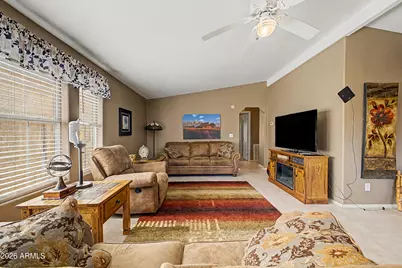886 E Eagle Drive, San Tan Valley, AZ 85140 - Photo 9
