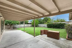 1005 E Cavalier, Phoenix, AZ 85014 - Photo 29