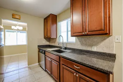 1005 E Cavalier, Phoenix, AZ 85014 - Photo 11
