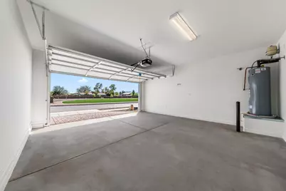 6326 S 47th Drive, Phoenix, AZ 85339 - Photo 11