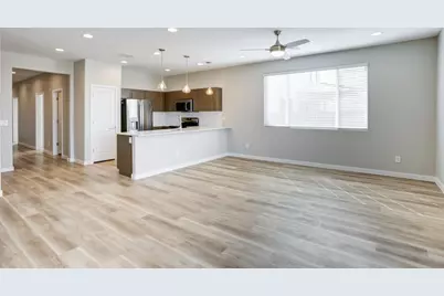 6326 S 47th Drive, Phoenix, AZ 85339 - Photo 3
