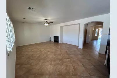 11783 N 143rd Avenue, Surprise, AZ 85379 - Photo 3