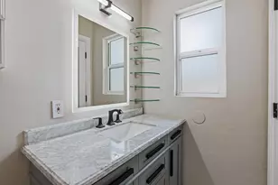 2022 N 40th St, Phoenix, AZ 85008 - Photo 27