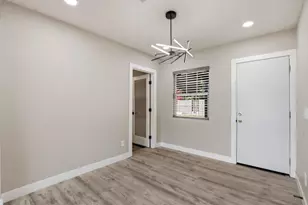 2022 N 40th St, Phoenix, AZ 85008 - Photo 11