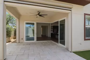 1555 E Ocotillo Rd, Phoenix, AZ 85014 - Photo 29
