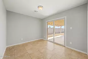 808 E Desert Dr N, Phoenix, AZ 85042 - Photo 13