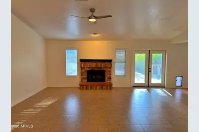 808 N Winthrop Circle, Mesa, AZ 85213 - Photo 5