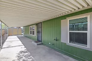 233 E Michelle Dr, Phoenix, AZ 85022 - Photo 37