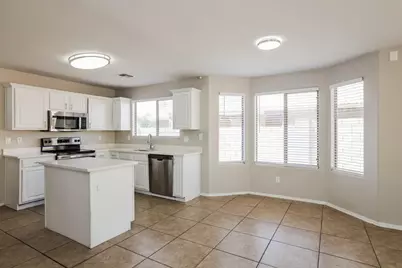 15178 W Taylor Street, Goodyear, AZ 85338 - Photo 7