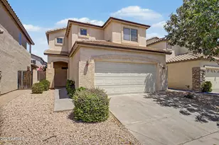 2061 N 29th Pl, Mesa, AZ 85213 - Photo 1