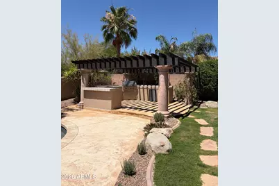 5842 E Night Glow Circle, Scottsdale, AZ 85266 - Photo 5