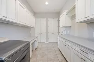121 E Alcatara Ave, Queen Creek, AZ 85140 - Photo 13