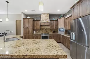 38825 N 29th Ave, Phoenix, AZ 85086 - Photo 19