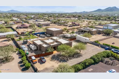 38825 N 29th Avenue, Phoenix, AZ 85086 - Photo 51