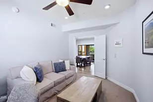 21320 N 56th St, Phoenix, AZ 85054 - Photo 11