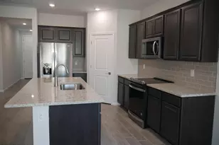 18156 W Daley Ln, Surprise, AZ 85387 - Photo 5