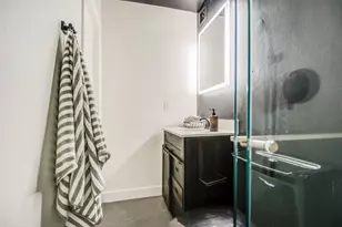 6845 E Osborn Rd, Scottsdale, AZ 85251 - Photo 29