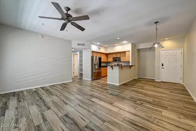 20660 N 40th Street #1075, Phoenix, AZ 85050 - Photo 5