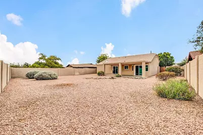 16916 E Alamosa Avenue, Fountain Hills, AZ 85268 - Photo 23