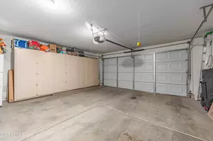 11234 W Almeria Rd, Avondale, AZ 85392 - Photo 23