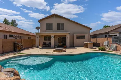 11234 W Almeria Road, Avondale, AZ 85392 - Photo 27