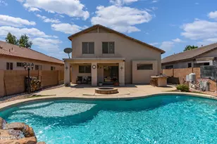 11234 W Almeria Rd, Avondale, AZ 85392 - Photo 27