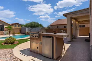 11234 W Almeria Rd, Avondale, AZ 85392 - Photo 31