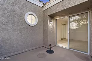 4021 E Laurel Ln NE, Phoenix, AZ 85028 - Photo 31
