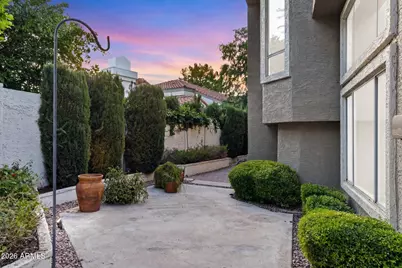 4021 E Laurel Lane NE, Phoenix, AZ 85028 - Photo 35
