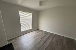 13250 N 11th Ave, Phoenix, AZ 85029 - Photo 5