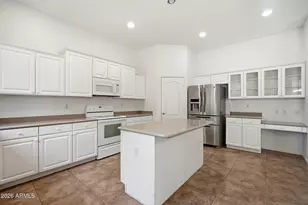2808 E Park Ave, Gilbert, AZ 85234 - Photo 13