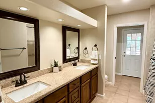 5911 E Peak View Rd, Cave Creek, AZ 85331 - Photo 19