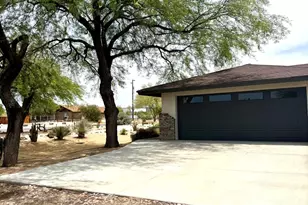 5911 E Peak View Rd, Cave Creek, AZ 85331 - Photo 29