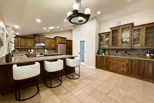 5911 E Peak View Rd, Cave Creek, AZ 85331 - Photo 15