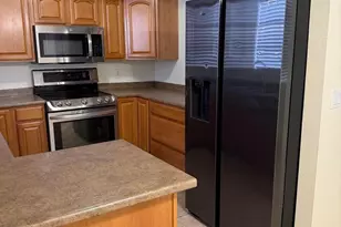 925 S Longmore, Mesa, AZ 85202 - Photo 7