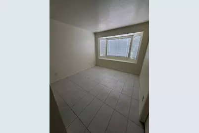 925 S Longmore #Apt 101, Mesa, AZ 85202 - Photo 9