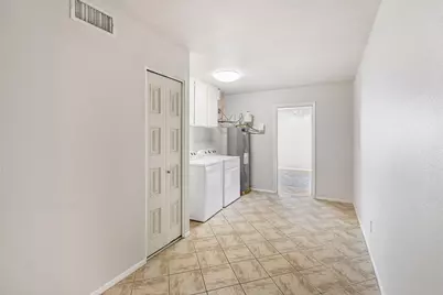 5513 W Waltann Lane, Glendale, AZ 85306 - Photo 13