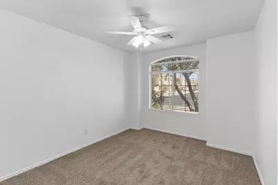 3039 E Hononegh Drive, Phoenix, AZ 85050 - Photo 11