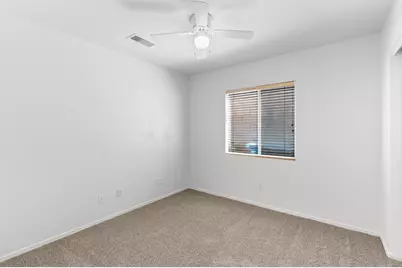3039 E Hononegh Drive, Phoenix, AZ 85050 - Photo 13