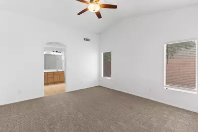 3039 E Hononegh Drive, Phoenix, AZ 85050 - Photo 17